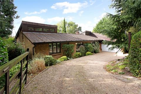 5 bedroom bungalow for sale - Southcote Way, Penn, High Wycombe, Buckinghamshire, HP10