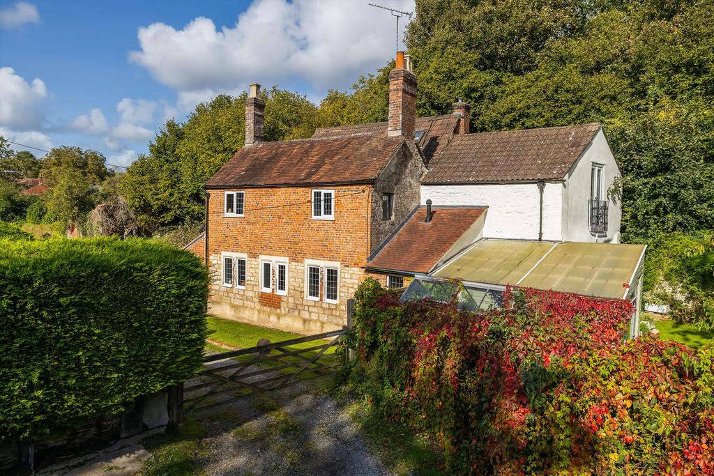 Mill Lane, Near Frome, Wiltshire, BA13 4 bed property with land for
