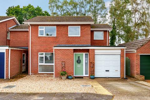 4 bedroom detached house for sale, Buttermere Close, Lincoln, Lincolnshire, LN6