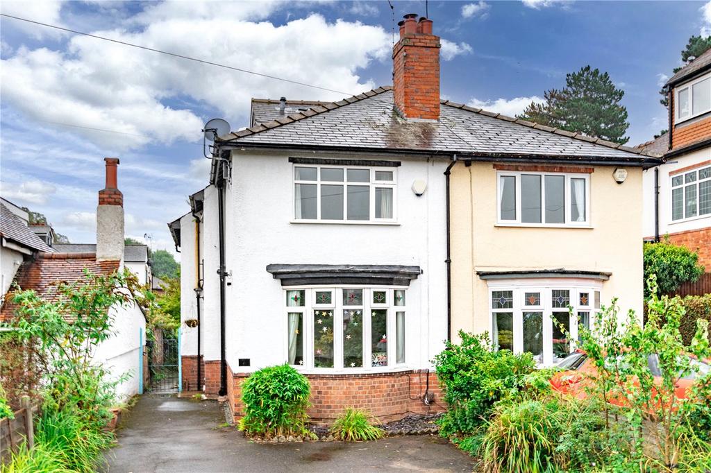 Norton Road, Stourbridge, West Midlands, DY8 4 bed semidetached house