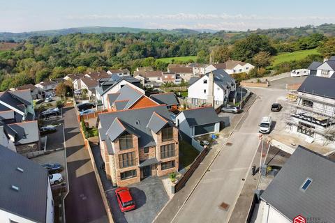 5 bedroom detached house for sale, Abergarw Meadow, Brynmenyn, Bridgend. CF32 8YG