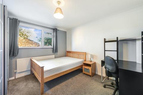 undefined, North Road, Ealing, London, W5