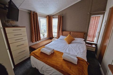 2 bedroom lodge for sale, Meadows Retreat Lodge Park
