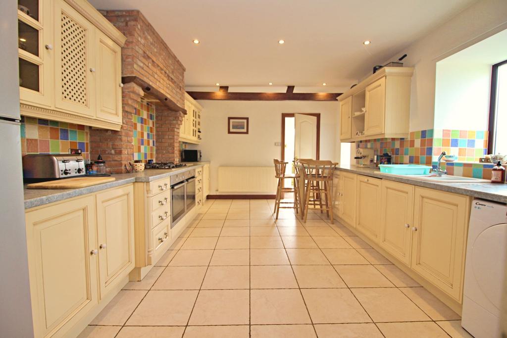 Breakfast Kitchen