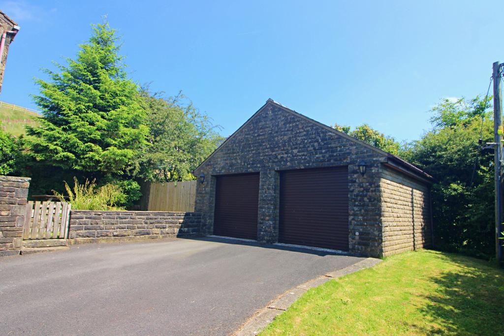 Double Garage