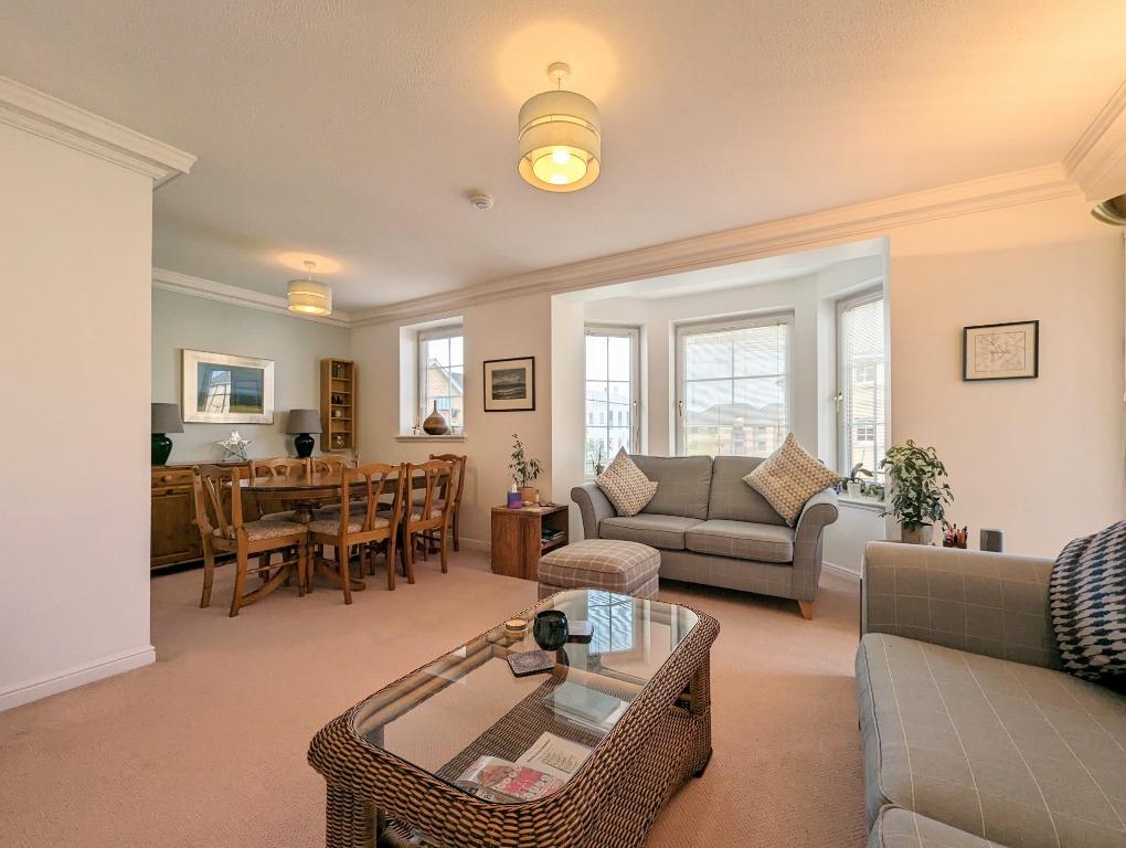 Roseburn Maltings, Murrayfield... 3 bed flat £1,850 pcm (£427 pw)