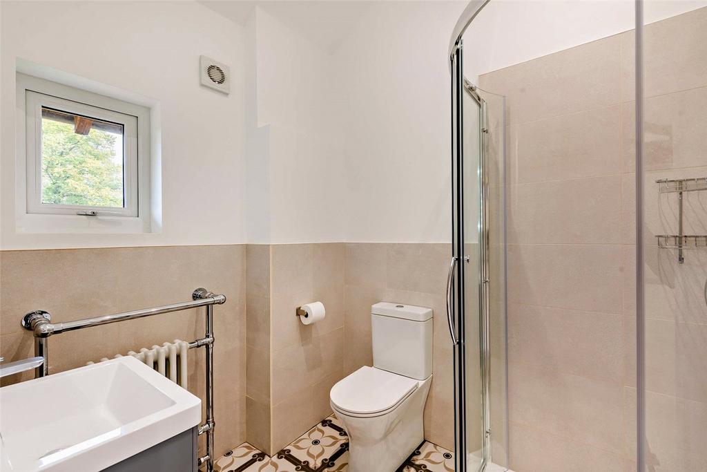 Bed 5 En Suite