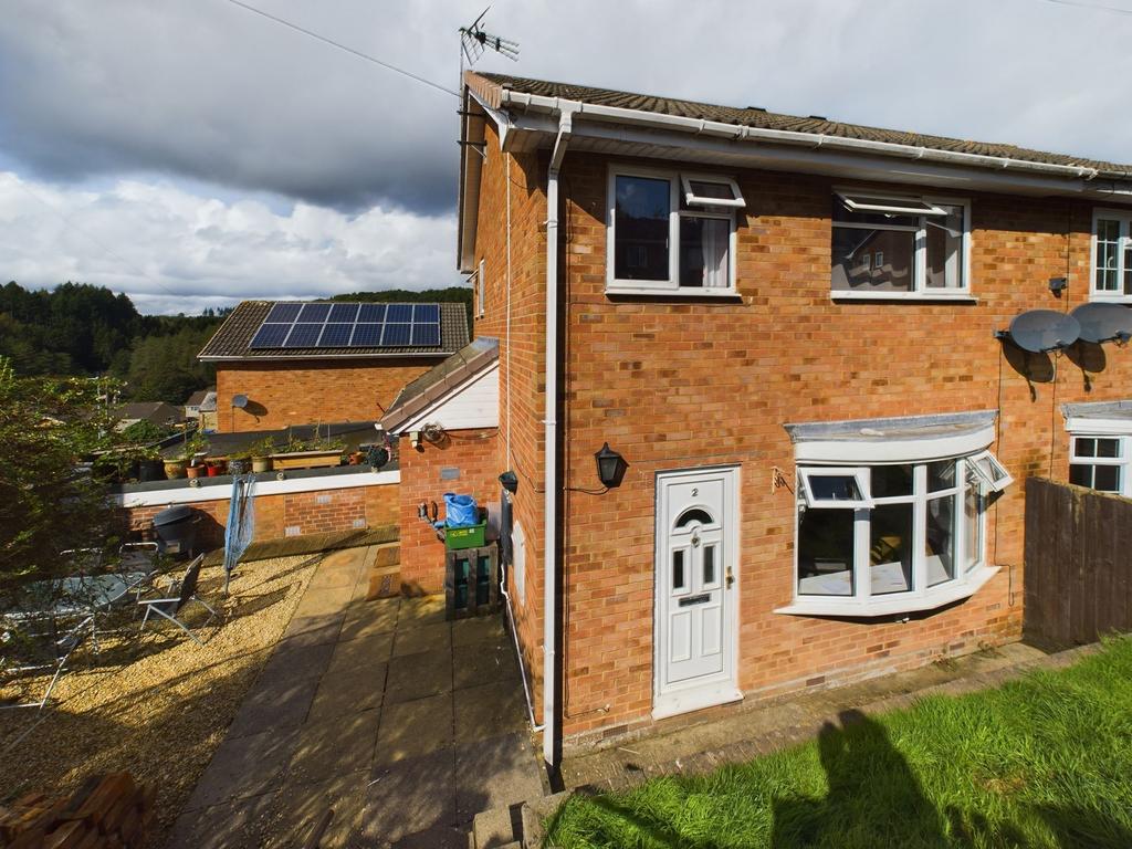 Hudsons View, Cinderford, GL14 3 bed semidetached house for sale £