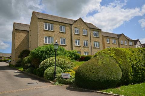 2 bedroom apartment for sale, Station Road, Broadway, WR12 7DL