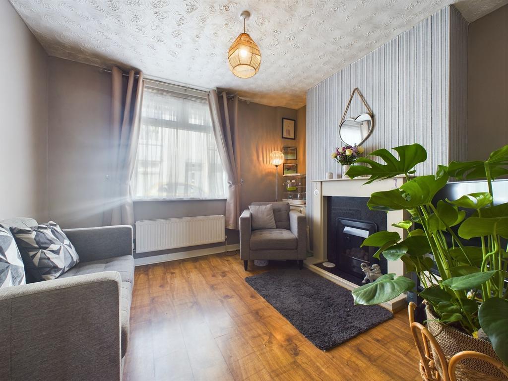 Street, Blaenavon, NP4 2 bed terraced house for sale £120,000