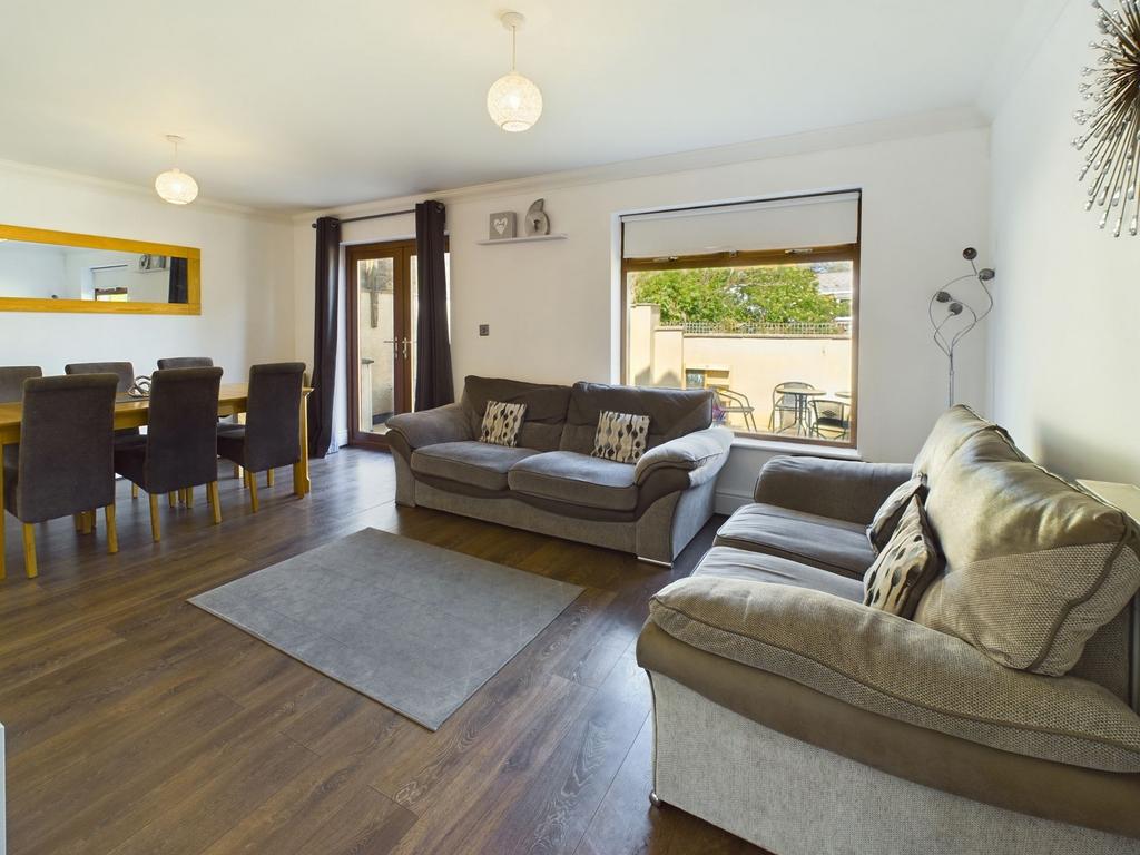 Somerset Street, Brynmawr, NP23 4 bed detached house for sale £280,000