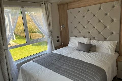 2 bedroom static caravan for sale, Tregoad Holiday Park