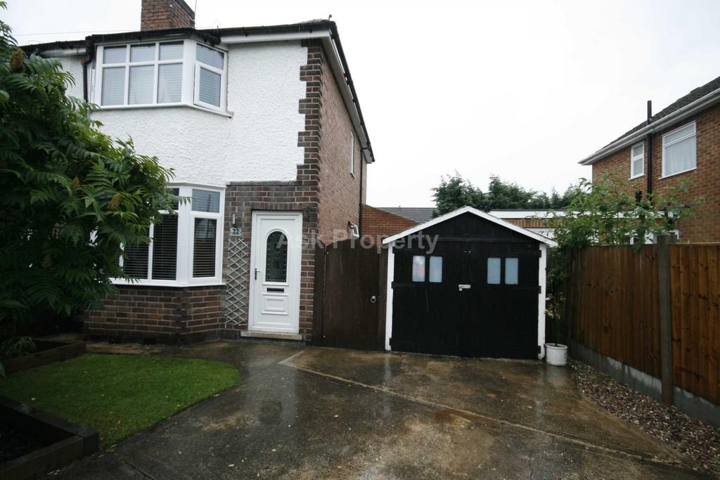 Erewash Grove, Nottingham 3 bed semidetached house for sale £260,000