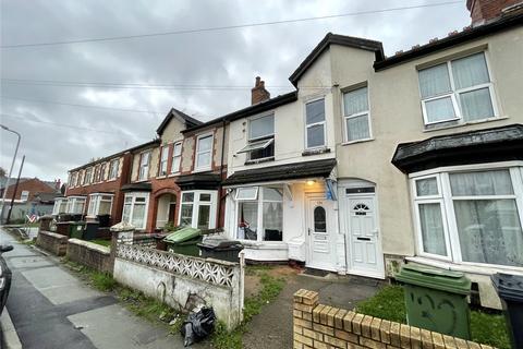 3 bedroom terraced house for sale - Bruford Road, Pennfields, Wolverhmapton, West Midlands, WV3