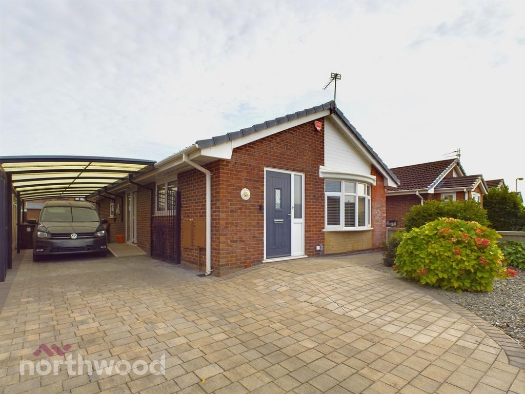 Bracebridge Drive, Kew, Southport, PR8 3 bed detached bungalow for sale