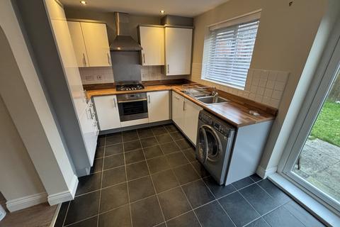 2 bedroom end of terrace house to rent, Harvey Avenue, Framwellgate Moor, Durham, DH1