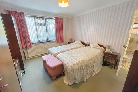 2 bedroom bungalow for sale - Wantage Road, Belmont, Durham, Durham, DH1 1LP