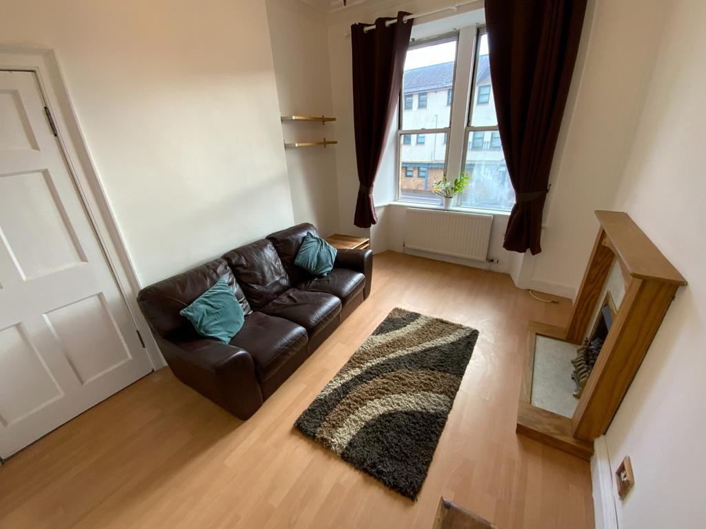 High Street, Kirkcaldy, KY1 2 bed flat for sale £83,785