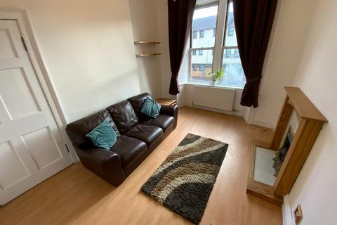 2 bedroom flat for sale, High Street, Kirkcaldy, KY1