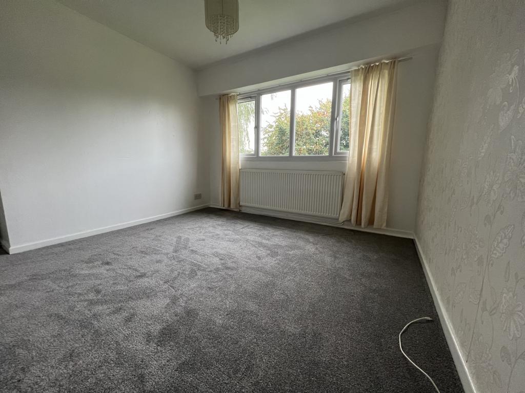 Shannon Drive, Brownhills, WS8 1 bed flat £615 pcm (£142 pw)
