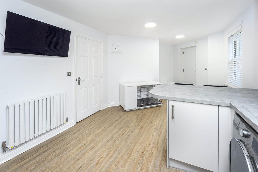 Dalton Crescent, Durham, DH1 5 bed detached house for sale £450,000