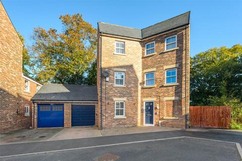 33 Dalton Crescent, Durham, DH1 4FB