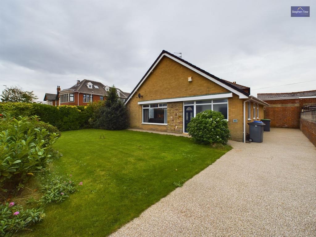 Lytham Road, Blackpool, FY4 4 bed detached house for sale £225,000