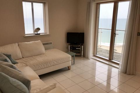 2 bedroom apartment to rent, Honeycombe Beach, Boscombe