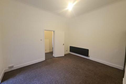 1 bedroom flat to rent, Brunswick House, Bournemouth