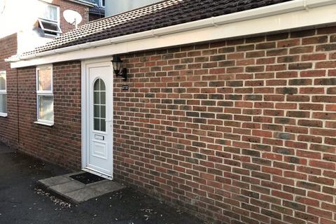 1 bedroom semi-detached bungalow to rent, Christchurch Road, Boscombe