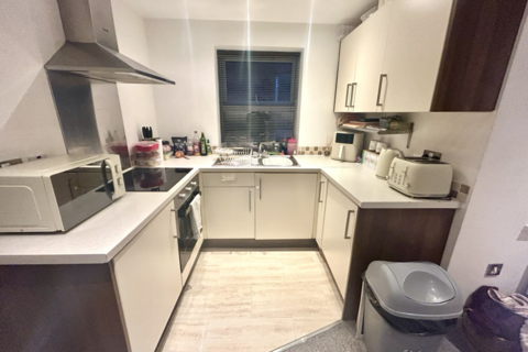 1 bedroom semi-detached bungalow to rent, Christchurch Road, Boscombe