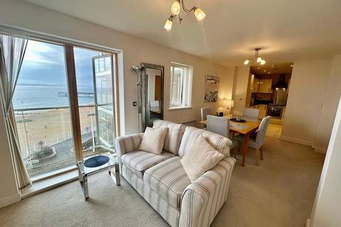 2 bedroom apartment to rent, Honeycombe Beach