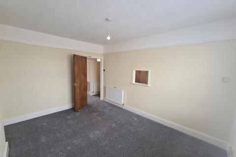 3 bedroom apartment to rent, 149 Southbourne Overcliff Drive