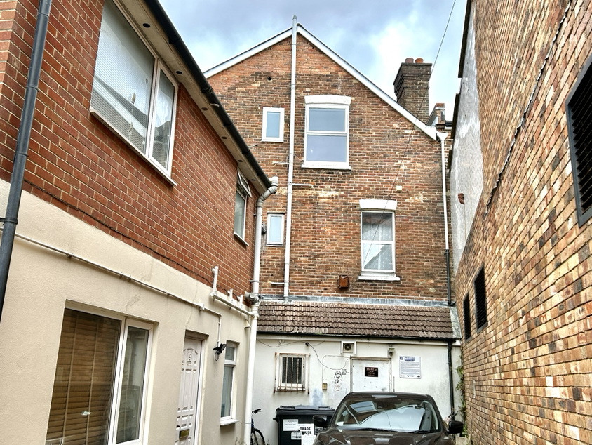 Apartment in Boscombe - View 4