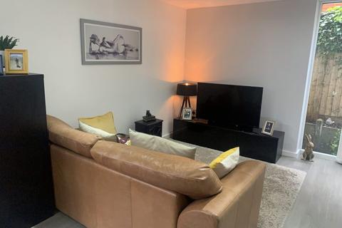 1 bedroom flat to rent, Oasis One, Palmerston Road