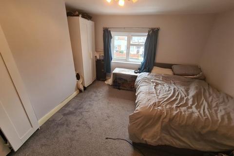 2 bedroom flat to rent, Windham Road, Boscombe