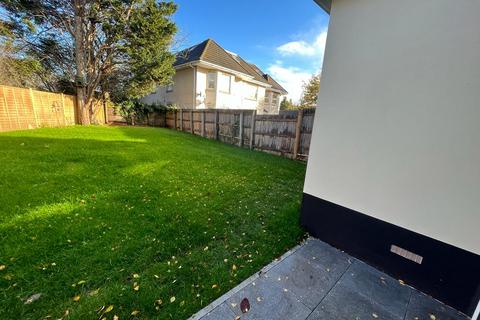 Methuen Close, Boscombe