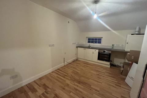 2 bedroom flat to rent, Palmerston Road, Boscombe