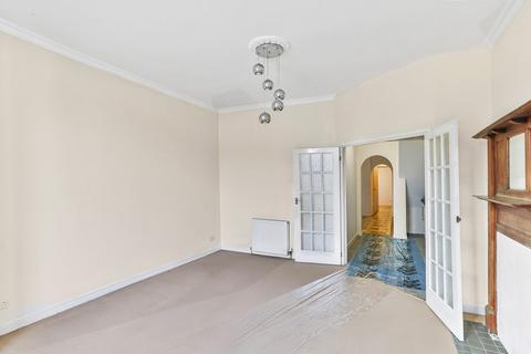 3 bedroom flat for sale, Haviland Road, Boscombe