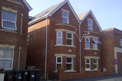 Alice Court, Holdenhurst Road