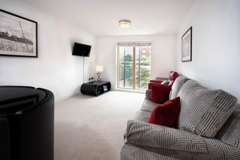 2 bedroom apartment to rent, Honeycombe Beach, Boscombe Spa Village