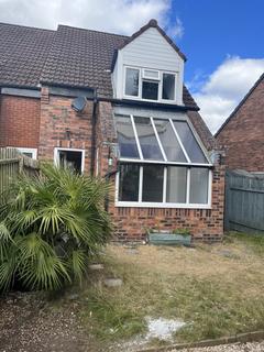 2 bedroom end of terrace house to rent, Utrecth Court, Christchurch