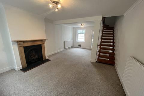 2 bedroom terraced house to rent, Cromwell Road, Southbourne Road