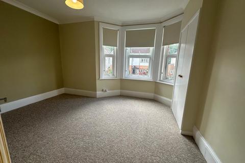 2 bedroom flat to rent, Parkstone Avenue, BH14 9LP