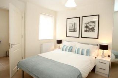 2 bedroom apartment to rent, Parkwood Road