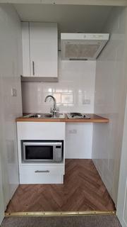 1 bedroom flat to rent, Christchurch Road, Pokesdown