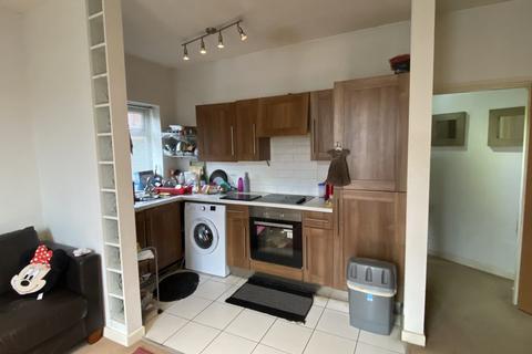 1 bedroom apartment to rent, Seashells