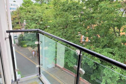 2 bedroom flat to rent, St Peters Road, Bournemouth Town Centre