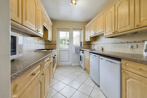 6 Bryn Castell, Radyr, Cardiff, CF15 8RA