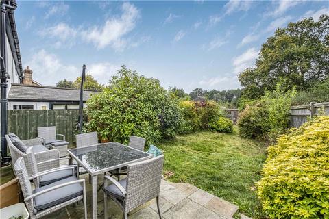 3 bedroom end of terrace house for sale, Buxton Lane, Caterham, Surrey, CR3